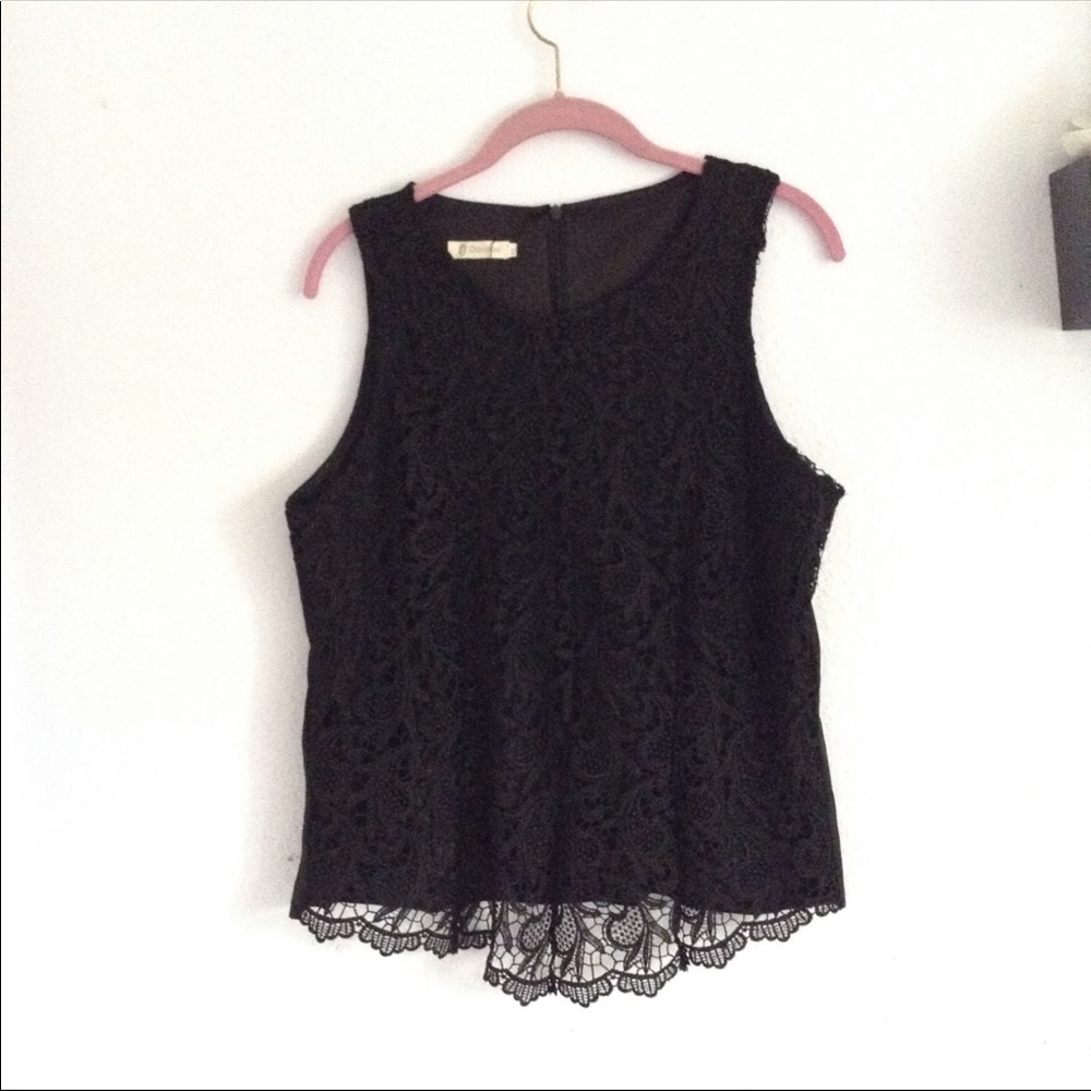 Oioninos XL black lace front tank